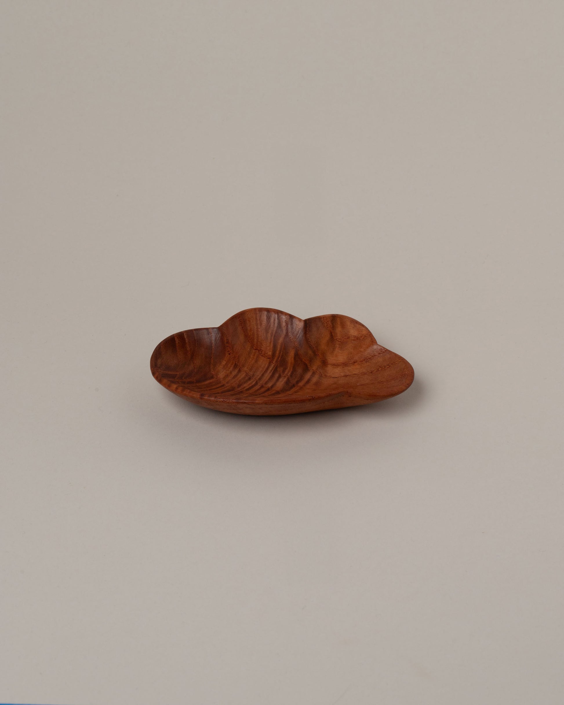 Namu Home Goods Two Cloud Plate on light color background.