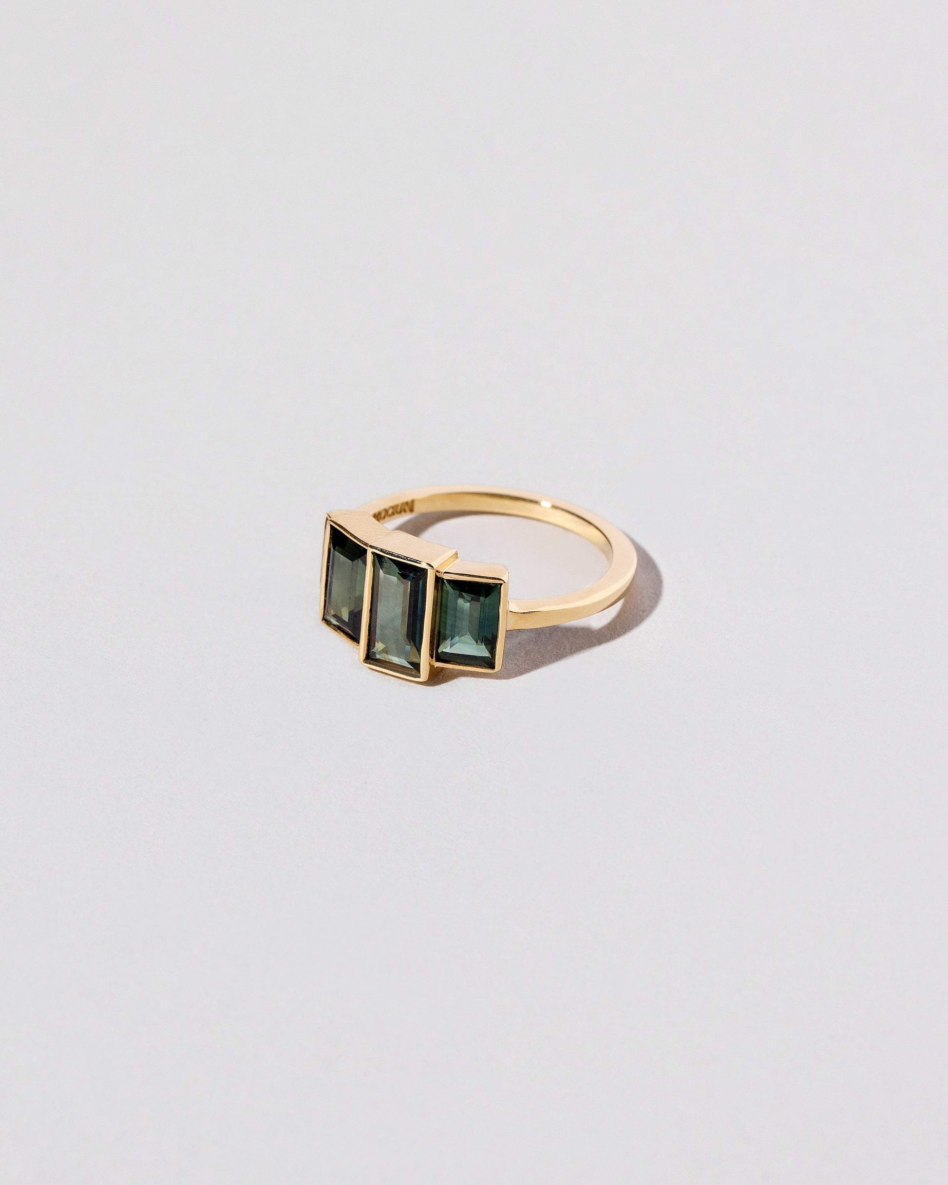 Spinther Ring on light color background.