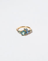  Luna Ring - Bicolor Sapphire on light color background.