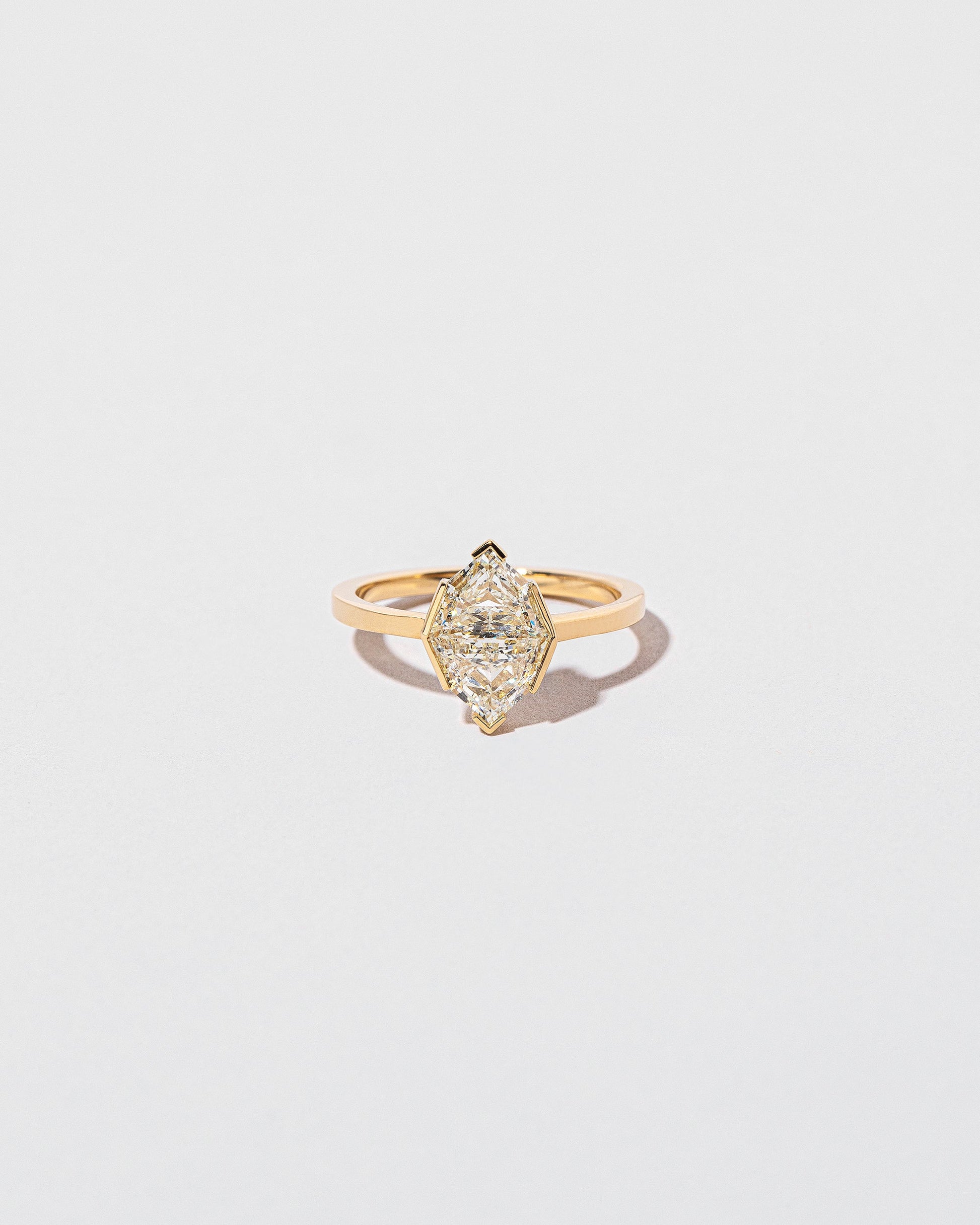 Parallel Universe Ring on light color background.