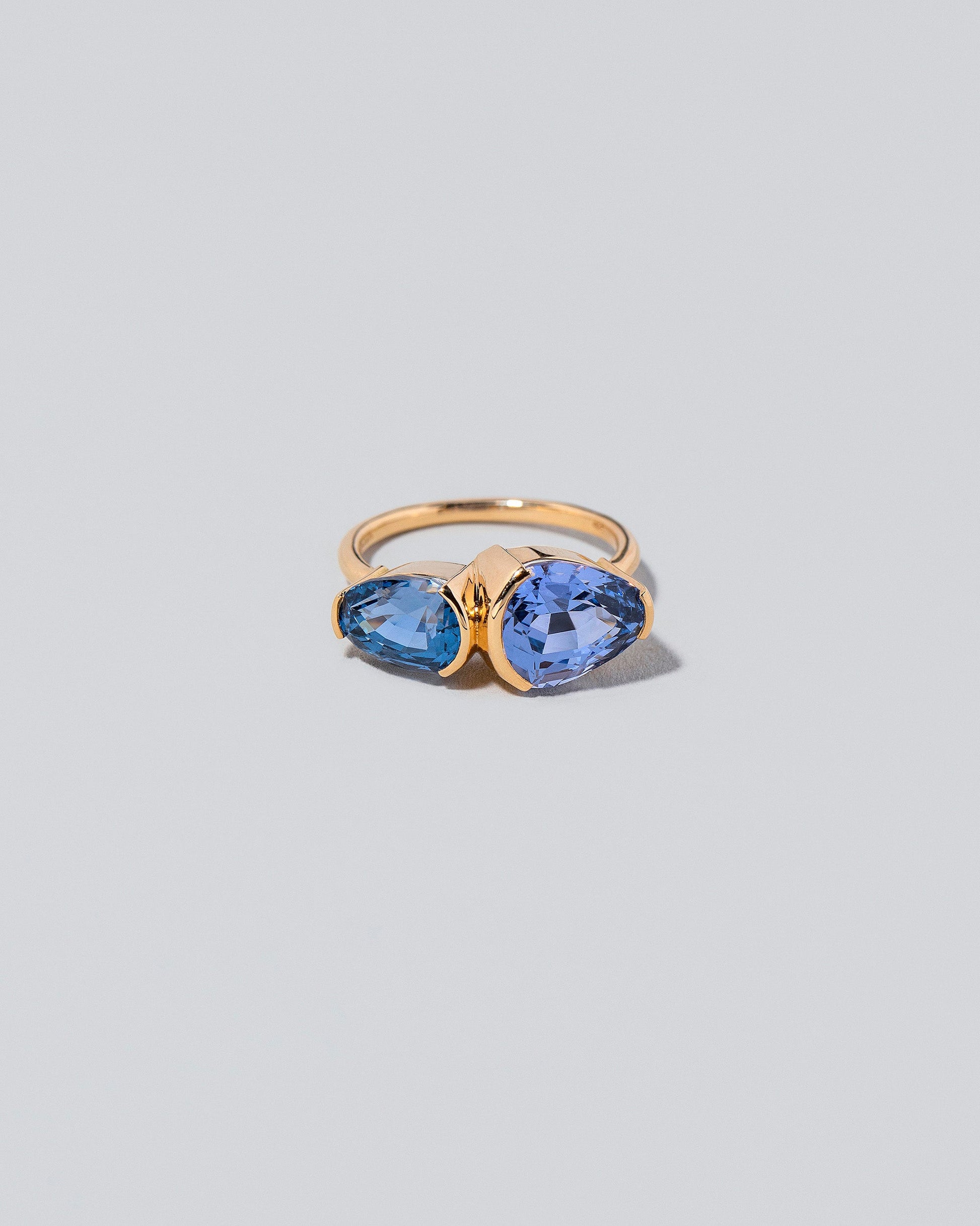 Matsu Ring on light color background.