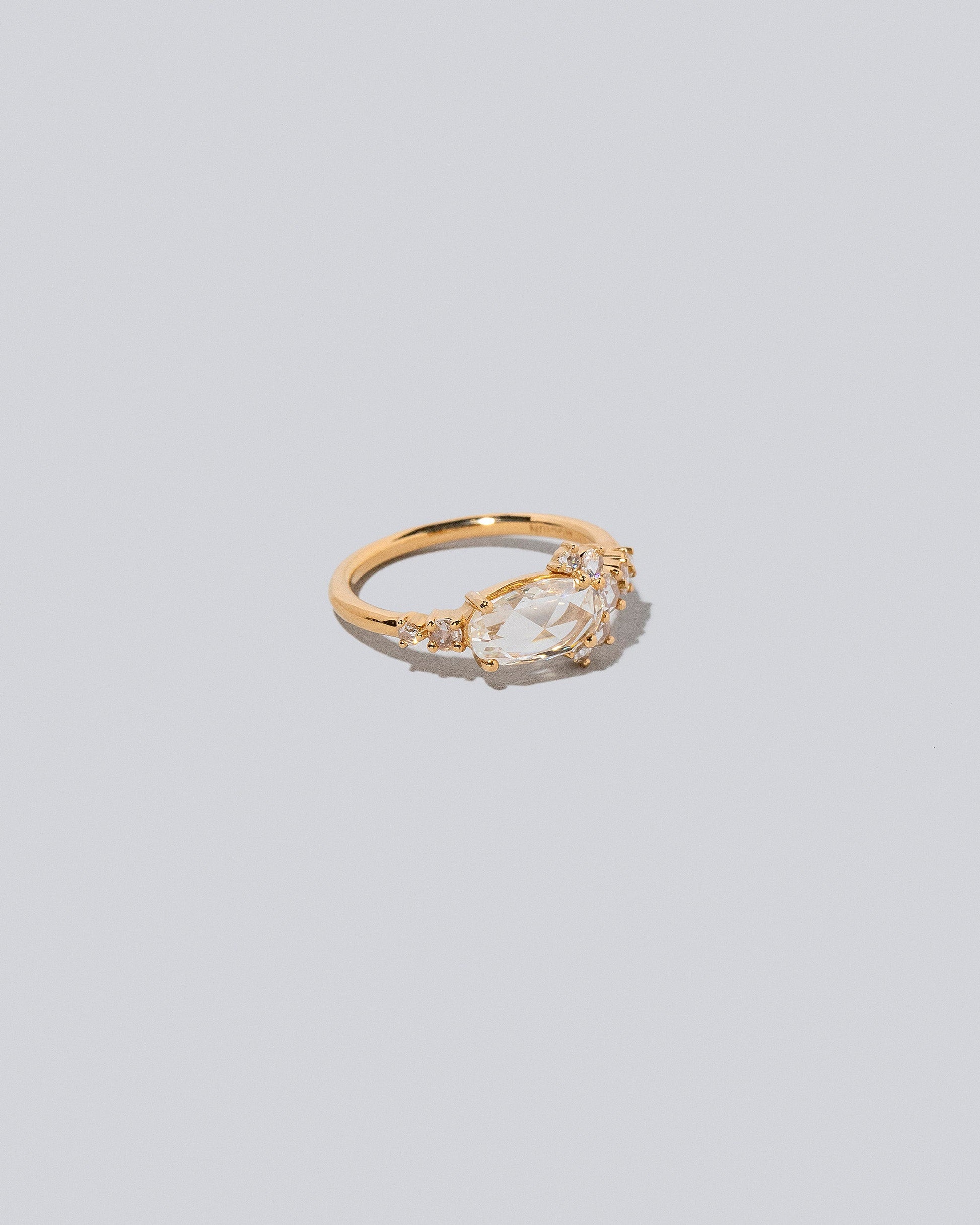  Midori Rings on light color background.